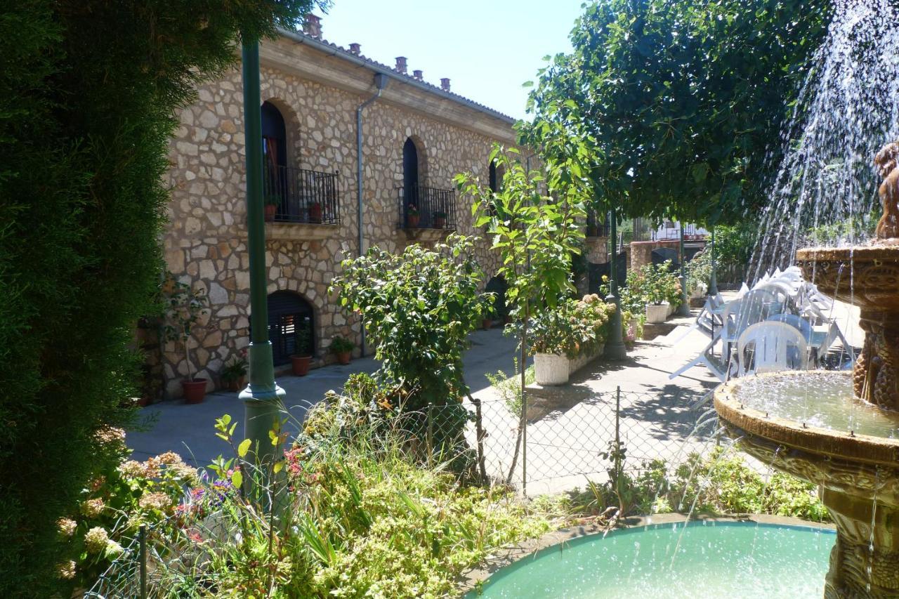 Hotel Rural El Convento Valencia de Alcantara Exterior photo
